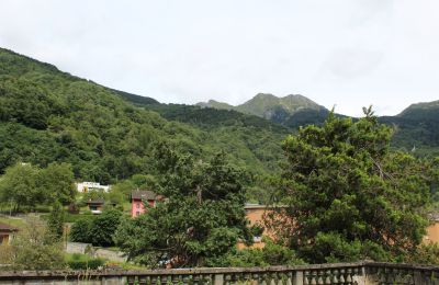 Historic Villa for sale Faido, Ticino, vista panoramica