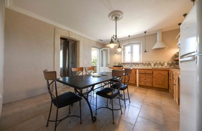 Historic property for sale Uzès, Occitania, Kitchen