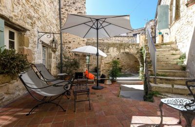 Historic property for sale Uzès, Occitania, Image 32/34