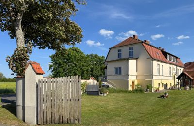 Manor house for sale Brandenburg, Garden