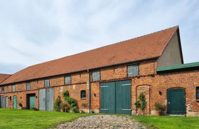 Manor house for sale Brandenburg, Outbuilding