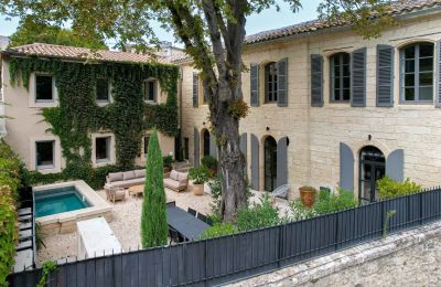 Historic property for sale Uzès, Occitania, Image 24/24
