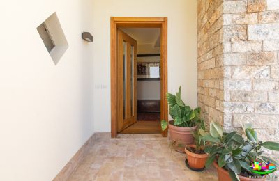 Manor House for sale Perugia, Umbria, Image 19/51