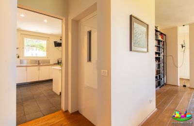Manor House for sale Perugia, Umbria, Image 30/51