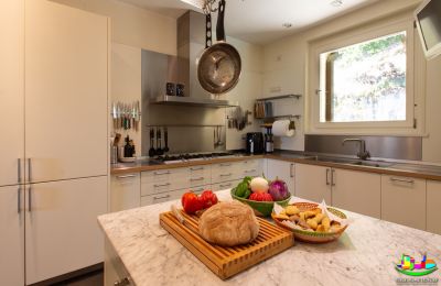 Manor House for sale Perugia, Umbria, Image 35/51
