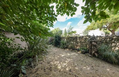 Historic property for sale Goudargues, Occitania, Image 3/21