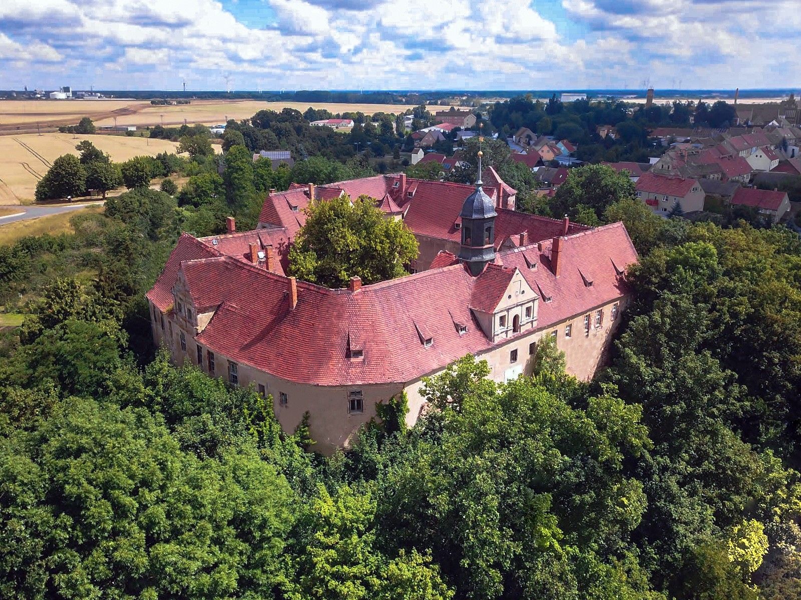 Photos Mühlberg castle: Restoration project with full planning permissions