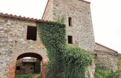Historic tower for sale 06055 Marsciano, Umbria, Image 4/18