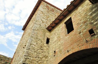 Historic tower for sale 06055 Marsciano, Umbria, Image 5/18