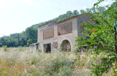 Country home for sale 06010 Citerna, Umbria, Image 11/27