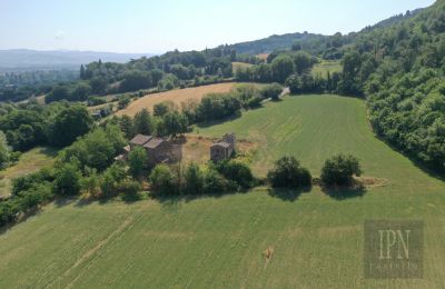 Country home for sale 06010 Citerna, Umbria, Image 2/27