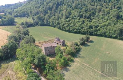 Country home for sale 06010 Citerna, Umbria, Image 3/27