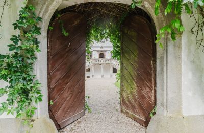 Castle for sale 4693 Desselbrunn, Upper Austria, Märchenhafter Blick