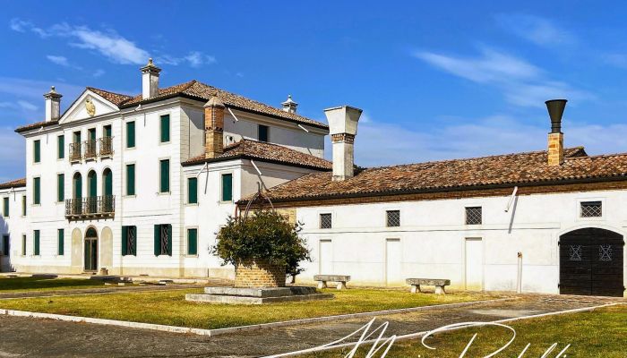 Historic Villa for sale Paviole, Veneto,  Italy