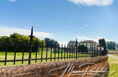 Historic Villa for sale Paviole, cesare battisti 43, Veneto, Image 45/46