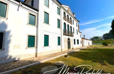 Historic Villa for sale Paviole, cesare battisti 43, Veneto, Image 35/46