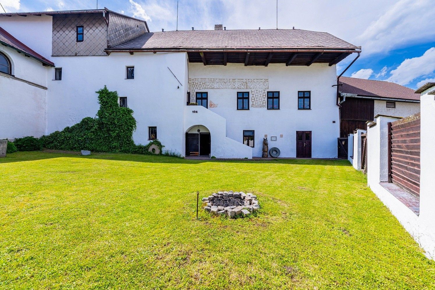 Photos Watermill with Renaissance Frescoes in the Bohemian-Moravian Lake District