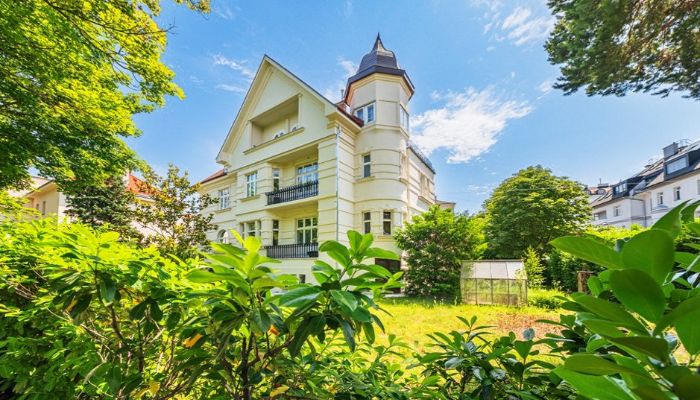 Period Villa (Gründerzeit) in Vienna’s Pratercottage