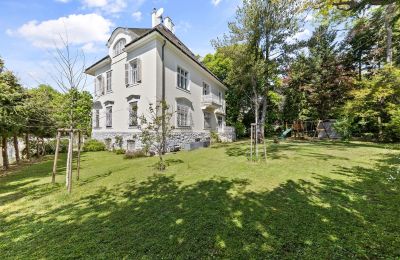 Historic Villa for sale Währing, Vienna, Garden