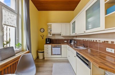 Historic Villa for sale Währing, Vienna, Die Küche im Obergeschoss