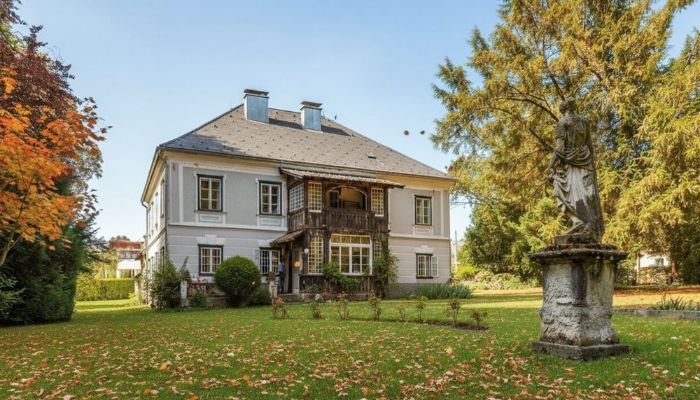 19th-century estate on Lake Traunsee in Austria’s Salzkammergut