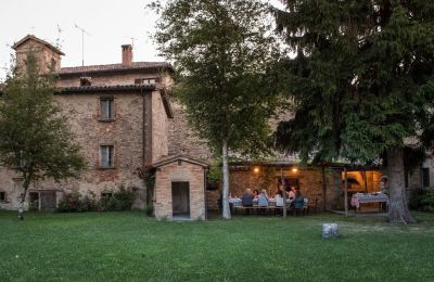 Urban palace for sale Mercatello sul Metauro, Marche, Garden