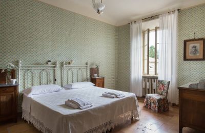 Urban palace for sale Mercatello sul Metauro, Marche, Guestroom