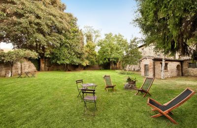 Urban palace for sale Mercatello sul Metauro, Marche, Garden