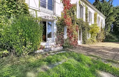 Historic property for sale Lourdes, Occitania, Image 4/27