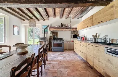 Historic property for sale Lourdes, Occitania, Image 14/27