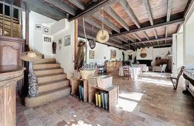 Historic property for sale Lourdes, Occitania, Image 5/27