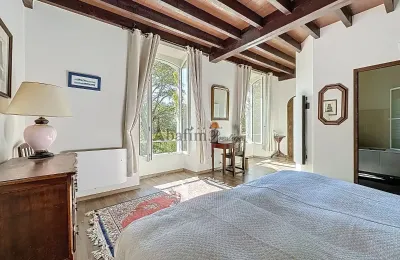 Historic property for sale Lourdes, Occitania, Image 16/27