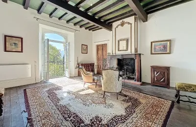Historic property for sale Lourdes, Occitania, Image 17/27