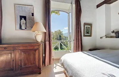 Historic property for sale Lourdes, Occitania, Image 22/27
