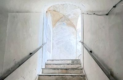 Urban palace for sale Palma di Montechiaro, Sicily, Hallway