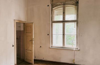 Historic villa for sale Koszalin, Marszałka Józefa Piłsudskiego  51, West Pomerania, Image 3/33