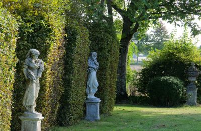 Manor house for sale Pau, New Aquitaine, Image 9/10