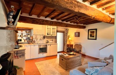 Country property for sale Anghiari, Tuscany, Image 30/41