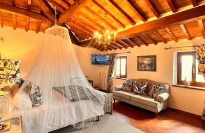 Country property for sale Anghiari, Tuscany, Image 36/41