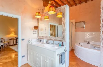 Historic villa for sale Monsummano Terme, Tuscany, Image 27/40