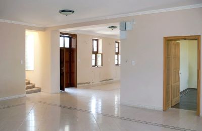 Manor house for sale Nógrád County, Entrance hall