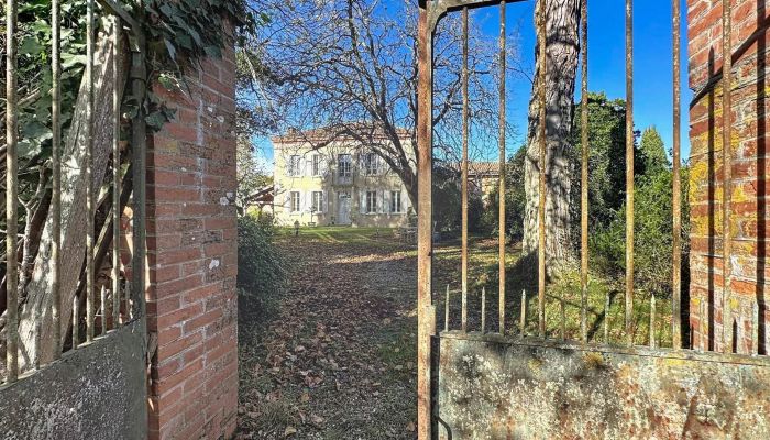 Country property for sale Masseube, Occitania