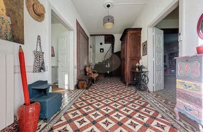 Country property for sale Masseube, Occitania, Entrance hall