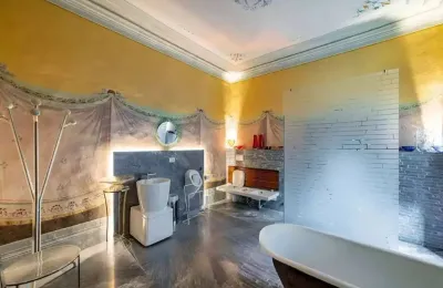 Historic villa for sale Moncioni, Tuscany, Image 15/26