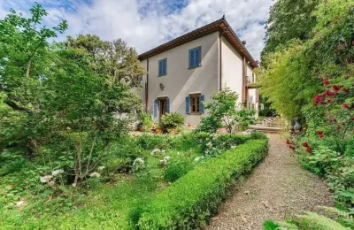 Historic villa for sale Moncioni, Tuscany, Image 24/26