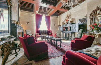 Medieval castle for sale Pouzilhac, Occitania, Image 17/43