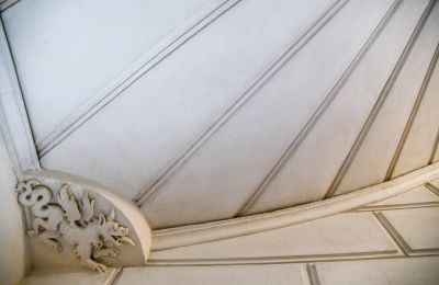 Medieval castle for sale Pouzilhac, Occitania, Image 10/43