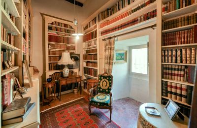 Medieval castle for sale Pouzilhac, Occitania, Image 23/43