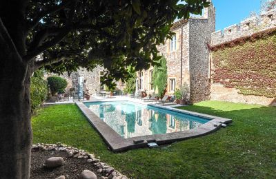 Medieval castle for sale Pouzilhac, Occitania, Image 35/43