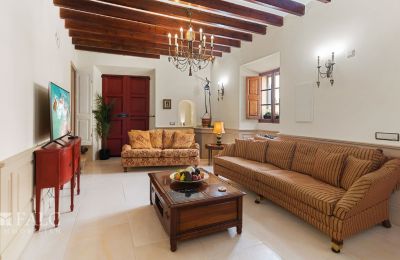 Town house for sale Calvià, Balearic Islands, Wohn-/Esszimmer